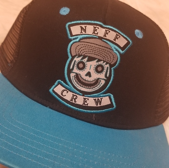 💥MOVING SALE💥 EVERYTHING MUST GO ❤️🔥 BNWOT Neff Crew hat - Picture 2 of 4